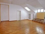 # Licht, Weitblick & Altstadtflair – Dachgeschosswohnung...