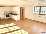 Lichtdurchflutende Dachgeschosswohnung mit 2 Zimmer in...
