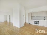 LICHTDURCHFLUTET! 2 Zimmer Dachgeschoss Wohnung mit ca....