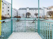 LICHTDURCHFLUTET I WESTBALKON I GEPFLEGTE WOHNANLAGE I...