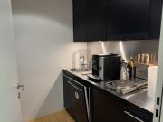 LICHTDURCHFLUTET MIT PRIVATEM GARTEN