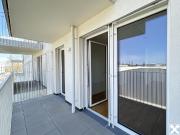 Lichtdurchflutet & modern: 2 Zimmer Wohnung mit Loggia...