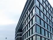 LICHTDURCHFLUTET UND MODERN MIT EINZELBÜROS