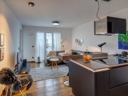 Lichtdurchflutete 2 Zimmer Wohnung auf Zeit mieten