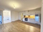 Lichtdurchflutete 2 Zimmer Wohnung mit neuer Küche...