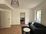 Lichtdurchflutete 2 Zimmer Wohnung mit offener Wohnküche...