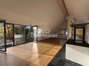 Lichtdurchflutete 3 Zimmer Dachgeschosswohnung Inmitten...