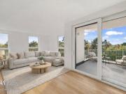 Lichtdurchflutete 3 Zimmer Neubauwohnung mit...