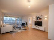 Lichtdurchflutete 3 Zimmer Wohnung im gepflegten...