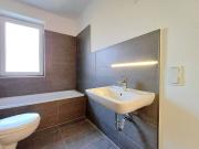 Lichtdurchflutete 3 Zimmer Wohnung mit Balkon