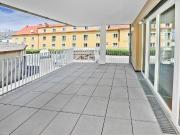 Lichtdurchflutete 3 Zimmer Wohnung mit Terrasse zum... Lichtdurchflutete 3 Zimmer Wohnung mit Terrasse zum...