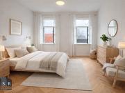 Lichtdurchflutete ALTBAUWOHNUNG ca.63m² mit BALKON...