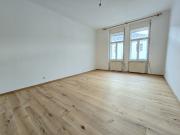 Lichtdurchflutete Altbauwohnung nächst Bauernmarkt am...