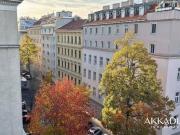 Lichtdurchflutete Altbauwohnung nahe künftiger U5