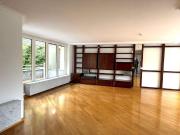 lichtdurchflutete großzügig geschnittene Dachgeschoss...