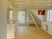 Lichtdurchflutete Dachgeschoss Maisonette im Denkmalhaus...