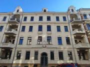 Lichtdurchflutete Dachgeschosswohnung mit Balkon Wohnen...