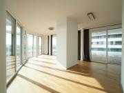 Lichtdurchflutete Dachgeschosswohnung mit...