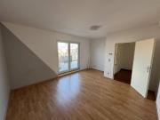 Lichtdurchflutete Dachgeschosswohnung mit Terrasse in...