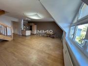 Lichtdurchflutete Dachgeschoßwohung mit Gemeinschaftsgarten