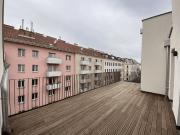 Lichtdurchflutete Dachterrassen Wohnung neben dem...