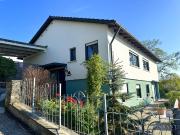 Lichtdurchflutete Gartenwohnung mit traumhaftem Weitblick