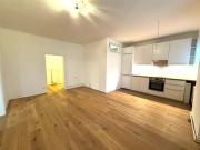 Lichtdurchflutete, großzügige 2 Zimmer City Wohnung –...