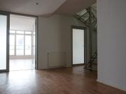 Lichtdurchflutete Maisonette mit 2 Terrassen Nähe...