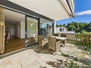 LICHTDURCHFLUTET MIT TERRASSE IN TOLLER UMGEBUNG