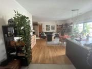 Lichtdurchflutete moderne 3 Zi. Wohnung mit Balkon im...