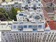 lichtdurchflutete und hochwertig ausgestattete Single DG...