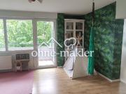 Lichtdurchflutete und ruhiggelegene Wohnung mit zwei...