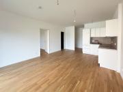 Lichtdurchflutete Wohnung mit Balkon und Markenbad in...
