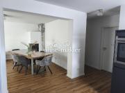 Lichtdurchflutete Wohnung mit Garage, Kamin und eigenem...