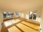 Lichtdurchflutete Wohnung mit großer Terrasse und...