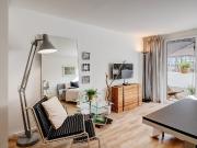 Lichtdurchflutete Wohnung mit Südbalkon auf Zeit mieten