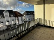 Lichtdurchflutete Zwei Zimmer Komfortwohnung mit Balkon...