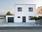 Lichtdurchfluteter Erstbezug in Theresienfeld Garten und...