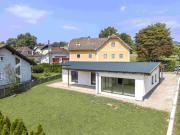 Lichtdurchflutetes Einfamilienhaus mit 4 Schlafzimmern...