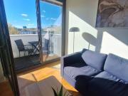 Lichtdurchflutetes möblierte luxuriöses 2 Zi Apartment...