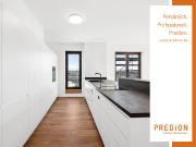 Lichtdurchflutetes Wohnen über den Dächern: Moderne...