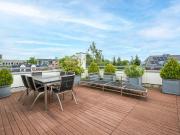 Lichterfülltes 2 Zimmer Penthouse mit großen, sonnigen...