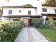 Lido di Spina, zona Logonovo, vendiamo bella villetta a...