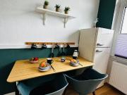 Liebevoll eingerichtetes und voll ausgestattetes...