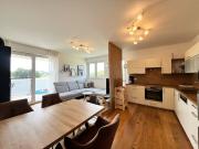 Hochwertige 3 Zimmer Wohnung mit großer überdachter... Hochwertige 3 Zimmer Wohnung mit großer überdachter...