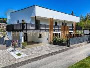 LIEBOCH * MODERNE DOPPELHAUSHÄLFTE IN IDYLLISCHER...