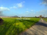 Liegenschaft mit Haus in Gumpoldskirchen Ortsrandlage...