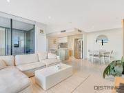 LIFE ON THE BEACHSIDE Southbreak' North Kirra
