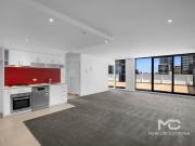 LIFESTYLE & CITY VIEWS