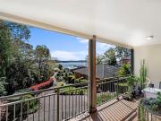 LIFESTYLE CONVENIENCE IN A WELL LOCATED UNIT